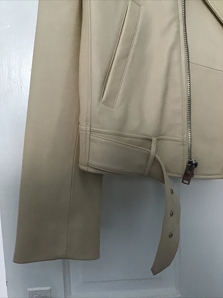 Nueva chaqueta de cuero Theory $995, beige, crema, cremallera plateada Foto 4 de 4