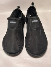 Khombu Men’s Black Water Shoes Aqua Socks Size 10 Slip On Adjustable