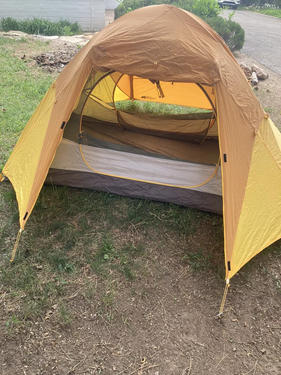 The North Face Stormbreak 2 Tent 2 person 3 Season Golden Oak w