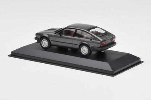 436120141 Alfa Romeo Alfetta GTV Grey Metallic Octopussy Replacement Box Minicha - Picture 3 of 5