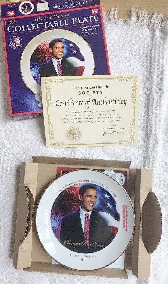 記念グッズ Historic Victory Collectable Plate obama Obama Victory Collectible Plate : Amazon.ca: Home