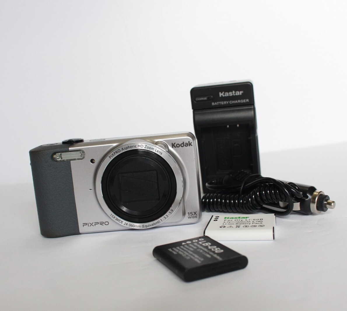 🌟 Kodak PIXPRO FZ151 16MP Compact Digital Camera w 2 Batteries