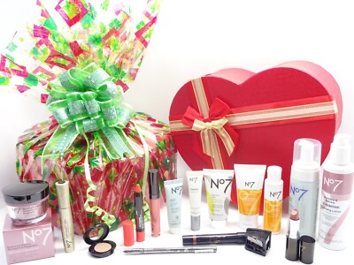 No7 Youthful Skincare & Make Up Geschenkbox Geschenkkorb Limited Edition