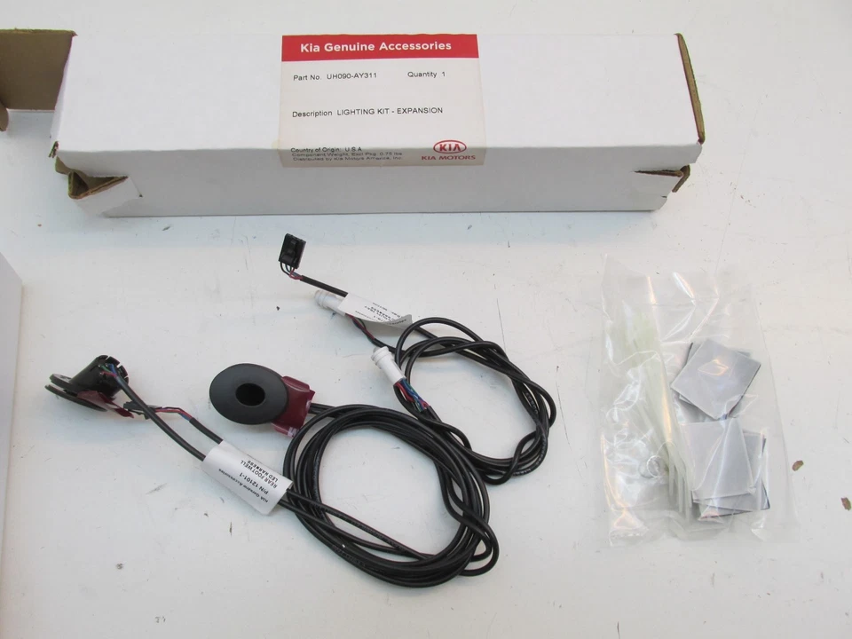 Kit de luces interiores para Kia Borrego 2009-2011 OEM UH090-AY311 Foto 2 de 4