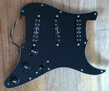 Seymour Duncan Everything Axe 19 Tone Stratocaster Pre-Wired Pickguard Black