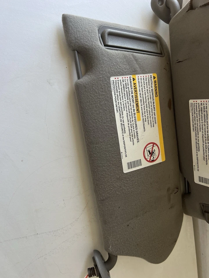 2000-2005 chevrolet monte carlo driver & passenger side sun visor pair set oem - Image 3 of 4