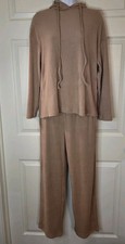 Women's Hooded 2pc Lounge Set Travel Casual Neutral NWT Sz S