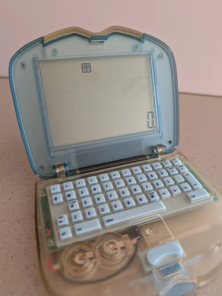 Portátil American Girl Lindsey's retirado probado baterías nuevas Foto 4 de 4