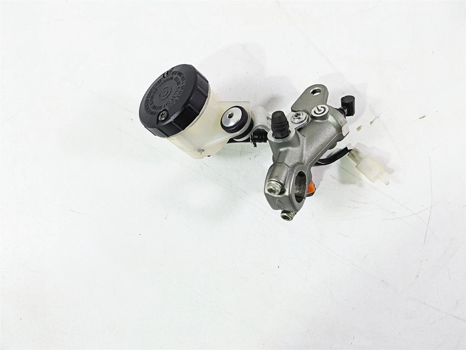 Cilindro maestro de freno radial delantero Brembo Mv Agusta F4 RR 2012 8000B4911 Foto 4 de 4