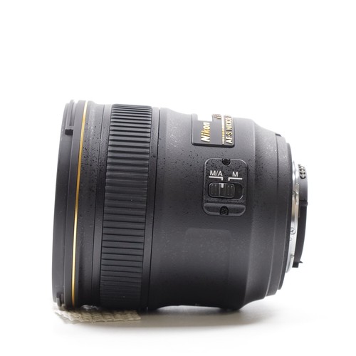 Nikon AF-S NIKKOR Objektiv 24 mm f/1,4 G [near mint] #2608J - Bild 7 von 12
