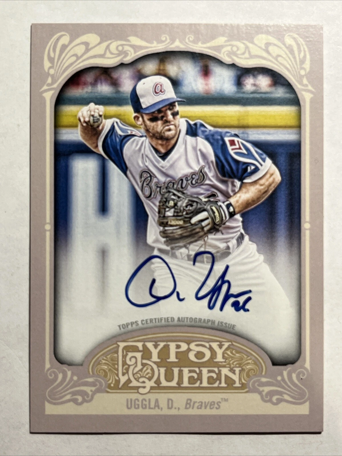 Dan Uggla trading card