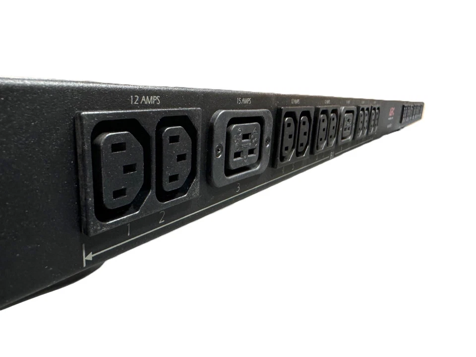 APC AP7541 Rack PDU, Basic, Zero U, 30A, 200/208V, (20)C13 & (4)C19 - Image 3 of 4