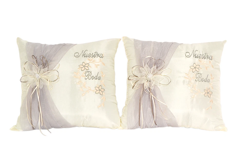 Juego de almohadas de satén marfil para boda - Almohadas de rodillas Nuestra Boda (2 piezas) Foto 2 de 2