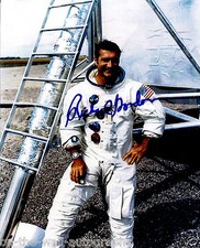 RICHARD GORDON APOLLO GEMINI MOON WALKER ASTRONAUT HAND SIGNED PHOTO! W/ C.O.A.!