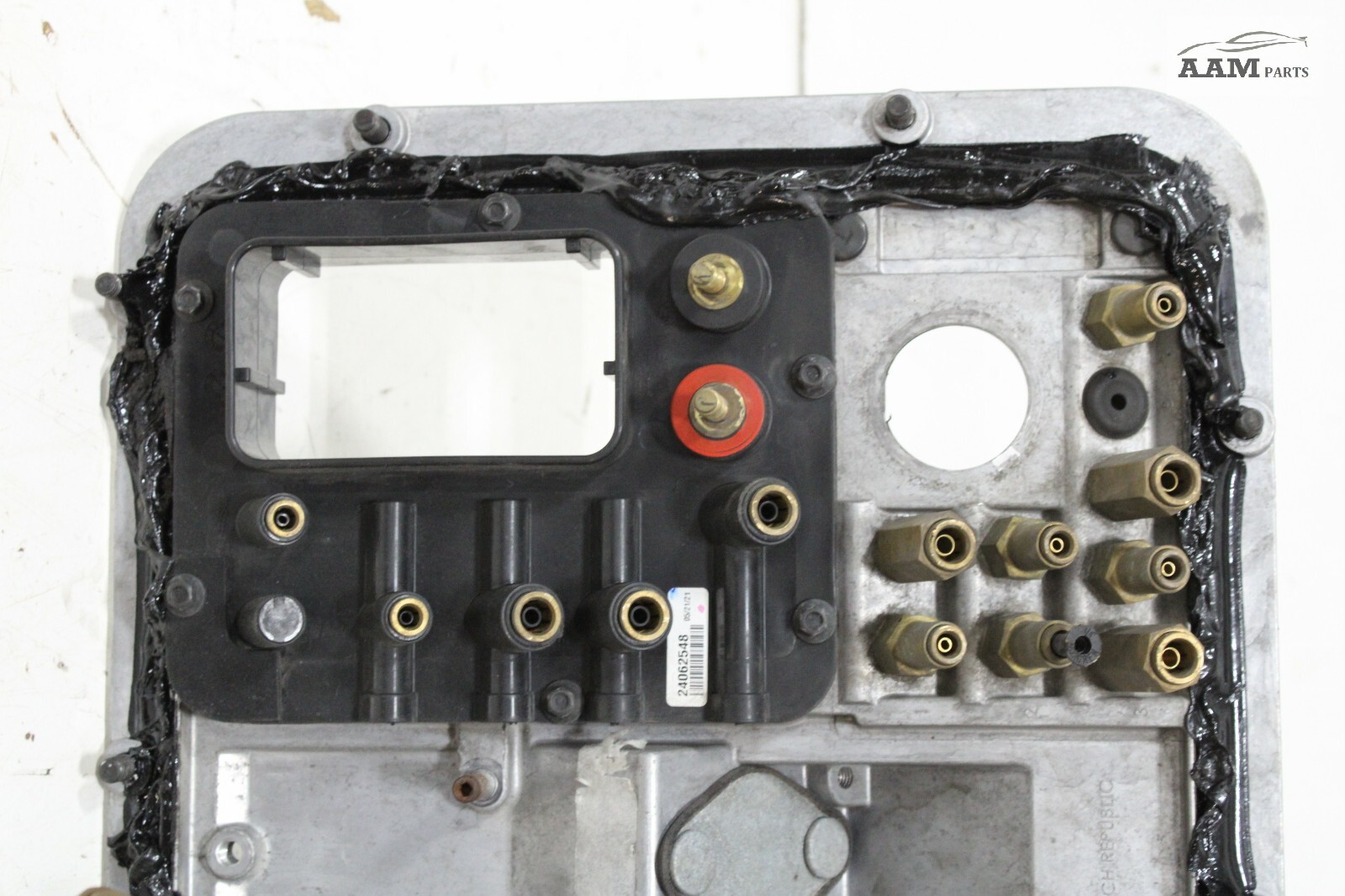 2022 VOLVO VNL860 D13 BRAKE FOOT PEDAL W/ BRACKET SUPPORT 82754992 