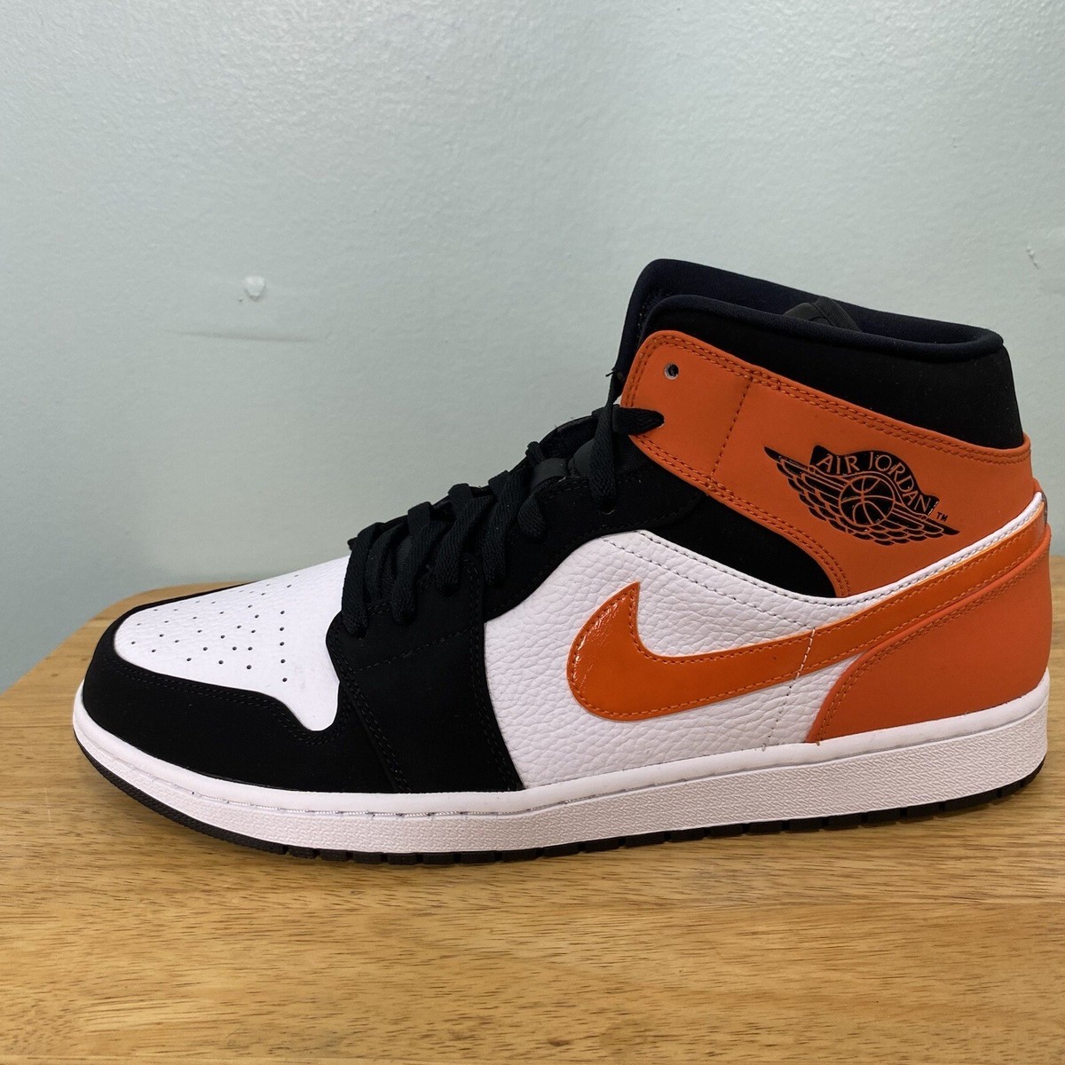 Nike Air Jordan 1 Mid Black Starfish Shattered Backboard Sz 14 Orange 554724 058 Jordan 1 Mid  main image 2