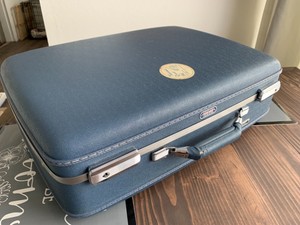 american tourister sky blue