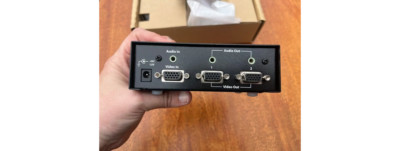 Startech 2 Port VGA Video Splitter with Audio High Resolution 400MHz (Set of 3)