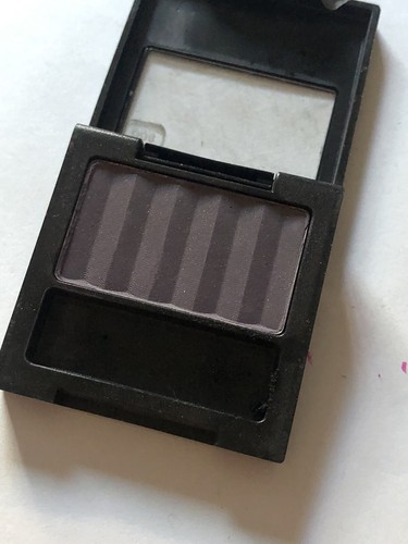 Revlon Matte 008 Aubergine Eye Shadow Eyeshadow See Images No Brush Unsealed New - Picture 3 of 3
