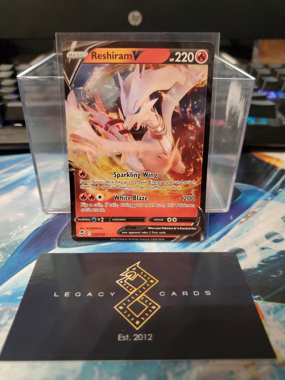 POKEMON RESHIRAM V SILVER TEMPEST ULTRA RARE 024/195 (ENGLISH VERSION)