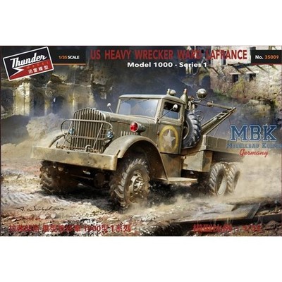 THUNDER MODELS THM35009 Heavy Wrecker Ward LaFrance M1000 Series 1