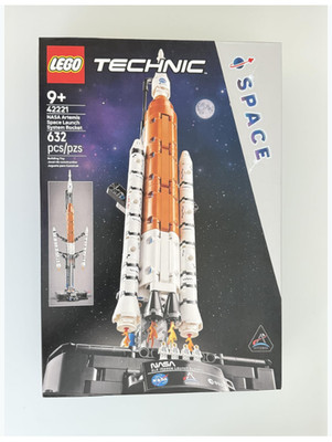 LEGO Technic NASA Artemis Space Launch System Rocket 42221, New Box
