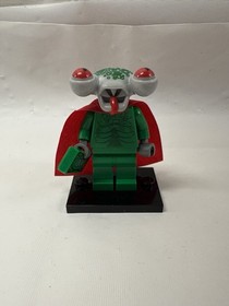 LEGO Space Police 3 Alien SQUIDMAN Minifig Green Monster Squid Man Red Cape 5980