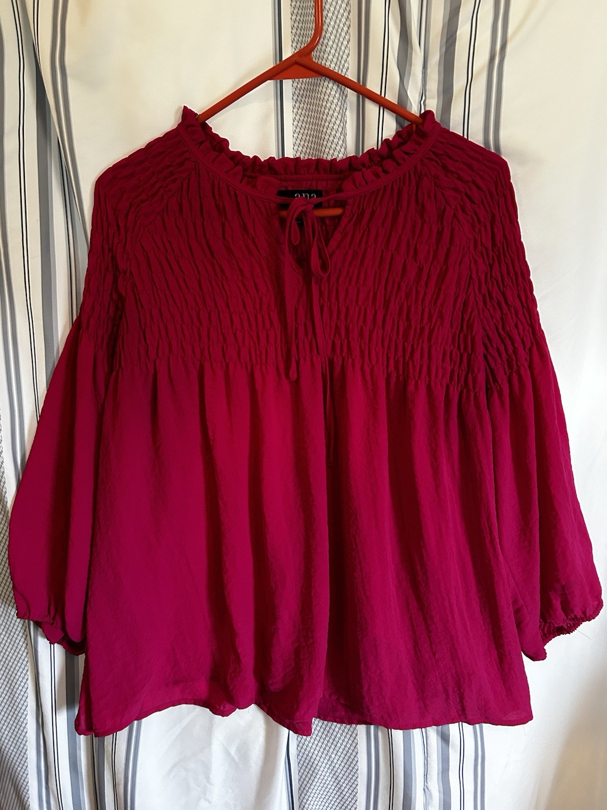Women's Large Blouse With “balloon Sleeves “ Very Stylist A.N.A. Anew Approach