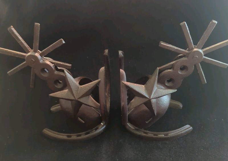Rustic Western Bookends With Spurs, Horseshoes And Star Heavy Pair of 2 Brown