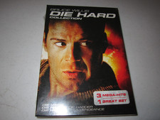 New The Die Hard Collection (DVD, 2007, 4-Disc Box Set) 3 Movies Bruce Willis