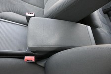 VW Passat 3C Mittelarmlehne Armlehne Fach original komplett zum nachrüsten 15625