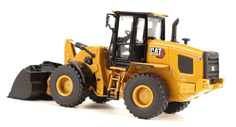 Diecast Masters Caterpillar Cat 930 Wheel Loader 85779 1:50 - Image 2 of 4