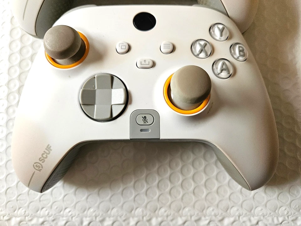 2 PARA REPUESTOS Controlador de Rendimiento Inalámbrico Scuf Instinct Pro para Xbox SG504-01 Foto 2 de 4