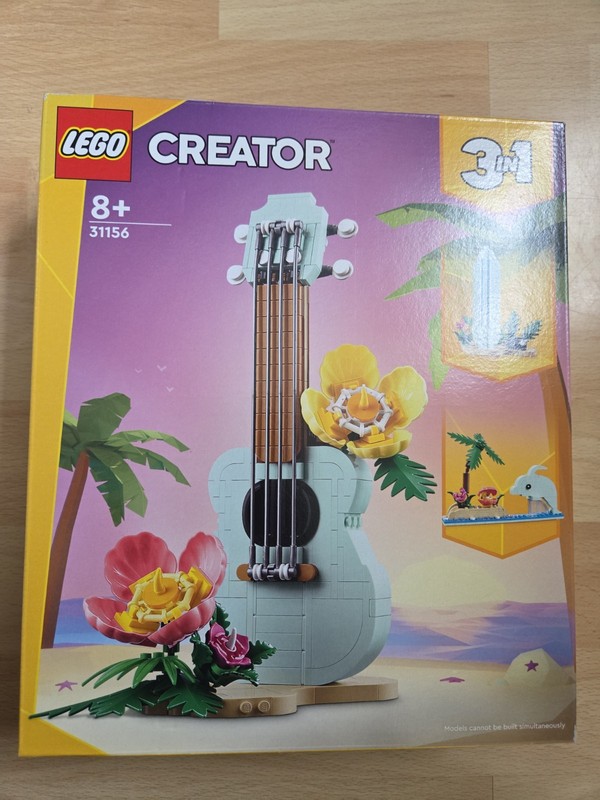 LEGO CREATOR 3 in 1: Tropical Ukulele, Surfboard, Dolphin New & Sealed