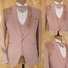 Men Suits Lace Appliques Wedding Tuxedos Shawl Lapel Single Breasted Regular Fit