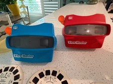 ViewMaster View-Master 3D child's vintage viewer Red  Blue with Reels
