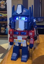 Universal Studios Light Up Popcorn Bucket Tra...
