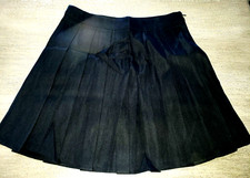 womens NEW black PLEATED SKIRT size medium 6 ZIPPER nwot nice NO DAMAGES 
