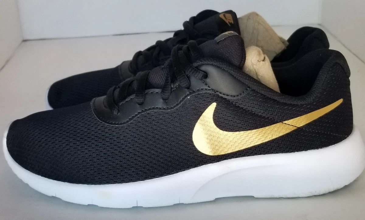 Nike 2025 tanjun metallic