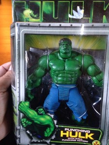 punching hulk
