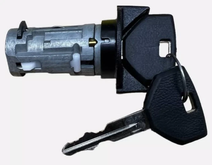 1991-1995 Jeep Cherokee Ignition Key Switch Cylinder & Front Door Lock Set - Image 4 of 4