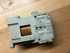 Allen Bradley Contactor Relay 700-CF400Z Ser A Used -- FREE SHIPPING