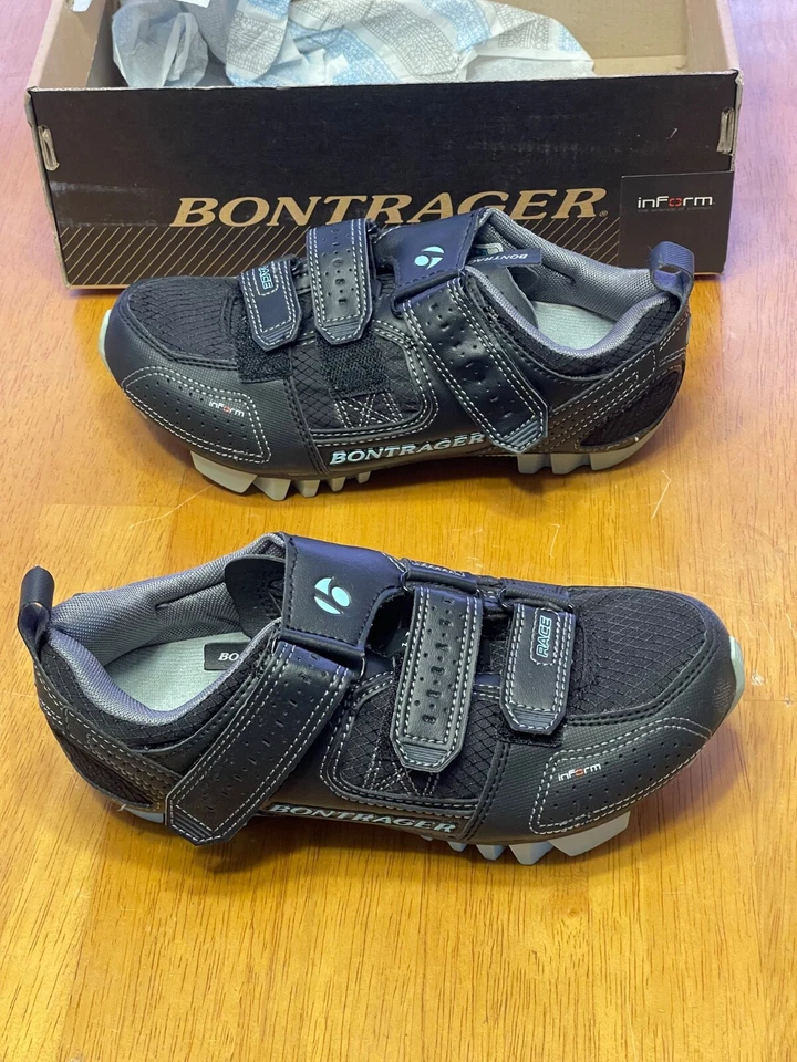 Sapatos de ciclismo Bontrager Race Mountain WSD, 2 parafusos, EUA 5.5, EU 37, preto - Imagem 3 de 4