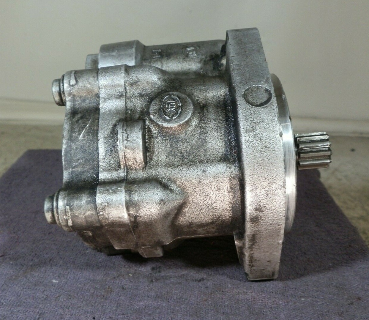 LF183 Ixetic Power Steering Pump 3624643C91 / LH2113809 eBay