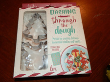 Cookie Cutter Set 6 Piece Dashing Through The Dough With Storage Bag New in Box