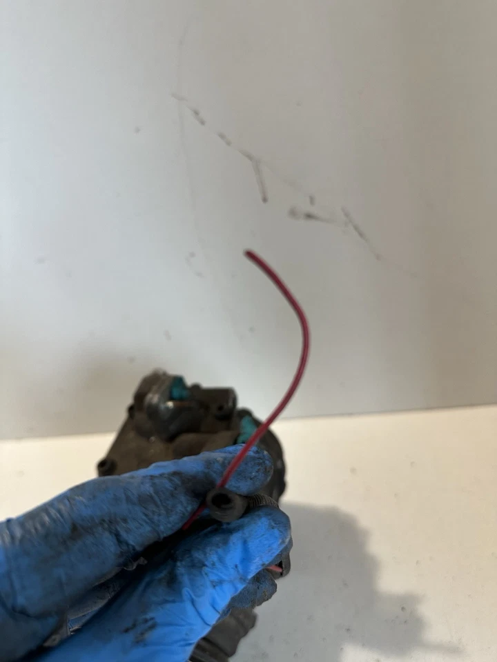 Kia Sorento Ac Air Con Compressor Pump Genuine 3.5 v6 Petrol 2006 Year #4044 - Image 4 of 4