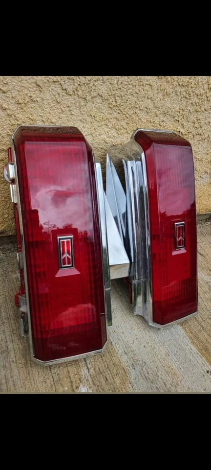 Juego de luces traseras Oldsmobile Cutlass Cutlass Supreme 1986 1987 1988 con secuencial Foto 2 de 3