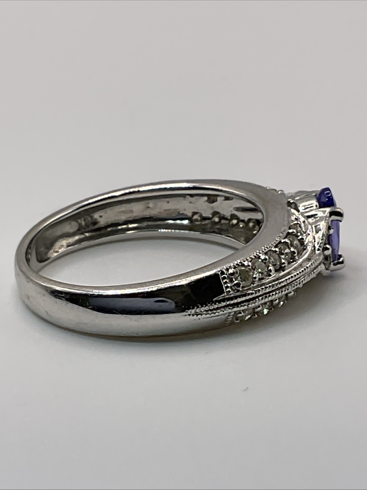 BEAUTIFUL Solid 14K White Gold OvalTanzanite & Di… - image 14