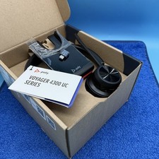 Poly Voyager 4310 UC Wireless Headset + Charg...