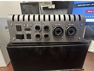 Universal Apollo Twin x Duo USB C Audio Interface with Power Adapter